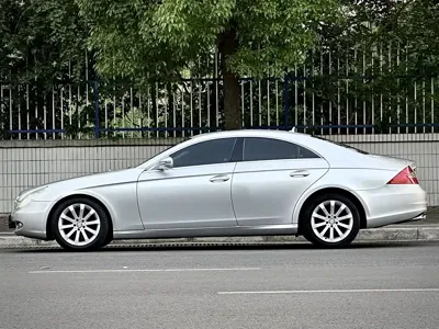 Mercedes-Benz CLS 2010, 118000 км, за 5738.56 USD - фото 9