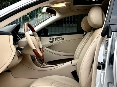Mercedes-Benz CLS 2010, 118000 км, за 5738.56 USD - фото 13