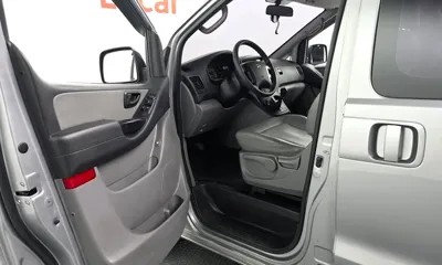 Hyundai Starex 2015, 105956 км, за 4232.6 USD - фото 10