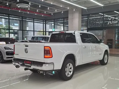Dodge Ram Pick Up 2019, 95624 км, за 30737.73 USD - фото 6