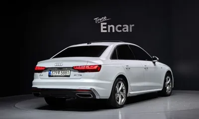 Audi A4 2021, 99932 км, за 13148.33 USD