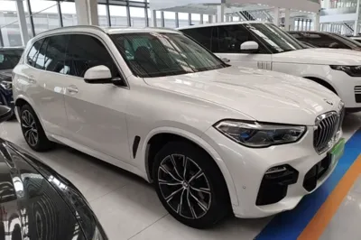 BMW X5 2019, 174000 км, за 41107 USD