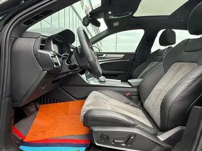 Audi A6L 2019, 121000 км, за 22630.52 USD
