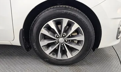 Kia Canival 2017, 89511 км, за 7097.74 USD