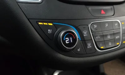 ChevroletGMDaewoo Malibu 2019, 51705 км, за 7811.47 USD - фото 19