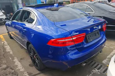 Jaguar XEL 2019, 140800 км, за 13329 USD