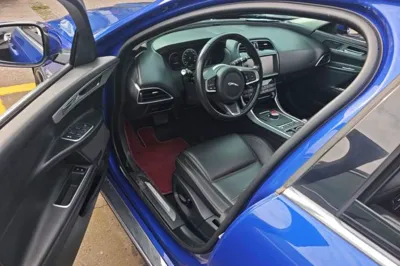 Jaguar XEL 2019, 140800 км, за 13329 USD - фото 18