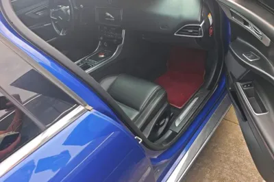 Jaguar XEL 2019, 140800 км, за 13329 USD - фото 19