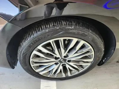 Kia K7 2020, 41000 км, за 14866.2 USD