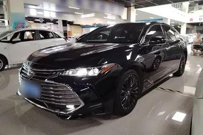 Toyota Avalon · 2021 год