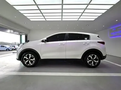 Kia Sportage 2019, 104145 км, за 8385.88 USD