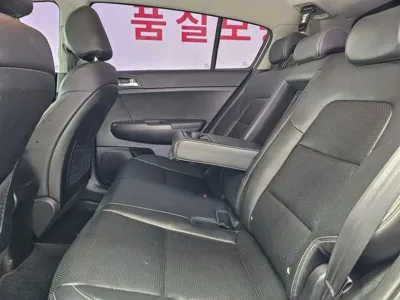 Kia Sportage 2019, 104145 км, за 8385.88 USD - фото 11
