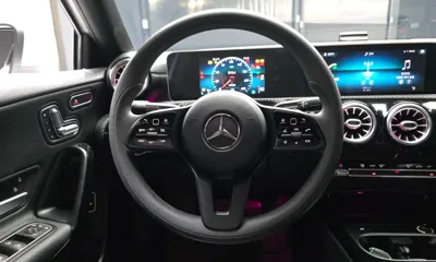 Mercedes-Benz A-Class 2020, 109059 км, за 12631.93 USD - фото 13