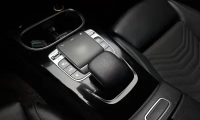 Mercedes-Benz A-Class 2020, 109059 км, за 12631.93 USD - фото 17