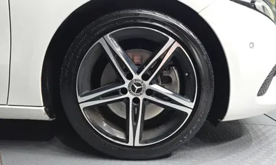 Mercedes-Benz A-Class 2020, 109059 км, за 12631.93 USD - фото 21