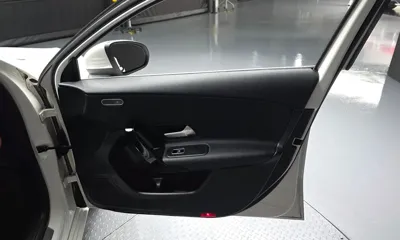 Mercedes-Benz A-Class 2020, 109059 км, за 12631.93 USD - фото 24