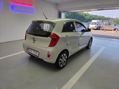Kia Morning 2012, 74034 км, за 2540.72 USD