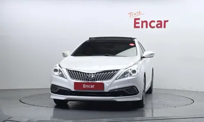 Hyundai Grandeur 2015, 88827 км, за 6236.05 USD