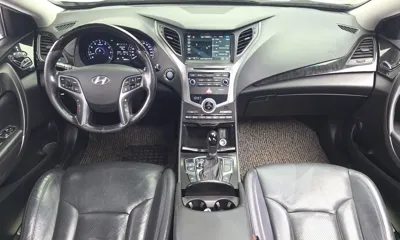 Hyundai Grandeur 2015, 88827 км, за 6236.05 USD - фото 7