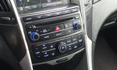 Hyundai Sonata 2014, 127985 км, за 3216.49 USD - фото 18
