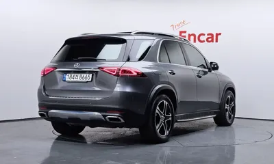 Mercedes-Benz GLE-Class 2021, 100888 км, за 37615.86 USD