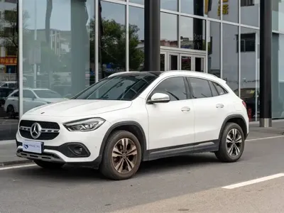 Mercedes-Benz GLA 2022, 48000 км, за 17627.67 USD