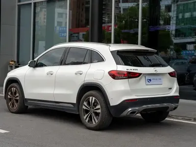Mercedes-Benz GLA 2022, 48000 км, за 17627.67 USD