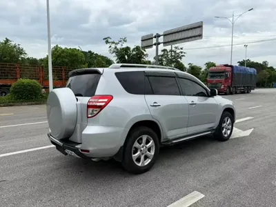 Toyota RAV4 2012, 140000 км, за 3943.42 USD - фото 6