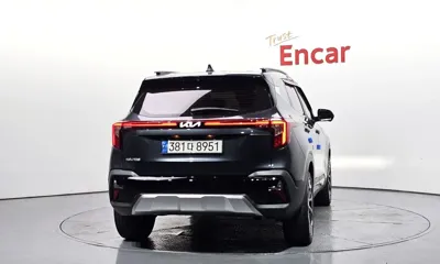 Kia Seltos 2023, 63870 км, за 15960.92 USD