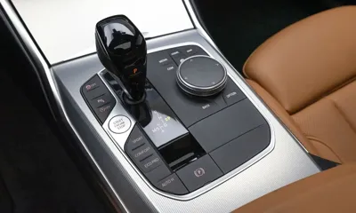 BMW 3-Series 2022, 53473 км, за 18526.94 USD - фото 11