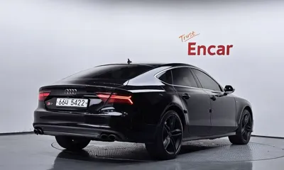 Audi S7 2013, 107822 км, за 10986.15 USD