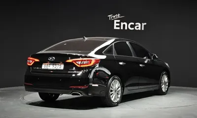 Hyundai Sonata 2015, 151994 км, за 4615.48 USD