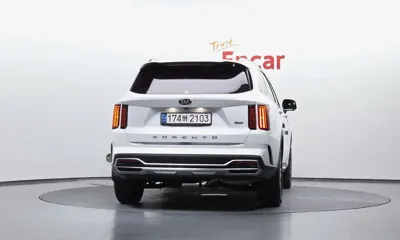 Kia Sorento 2021, 60508 км, за 20651.48 USD