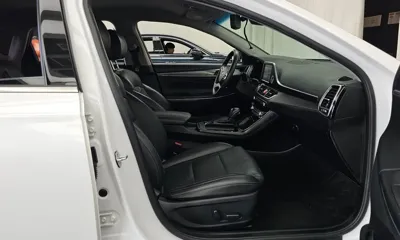 Hyundai Grandeur 2017, 58355 км, за 10510.32 USD - фото 11