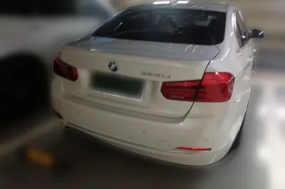 BMW 3 Series 2016, 110700 км, за 10049 USD