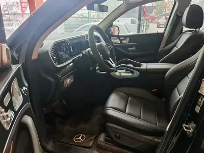 Mercedes-Benz GLS 2021, 50000 км, за 86755.28 USD