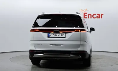 Kia Canival 2023, 49232 км, за 20195.45 USD
