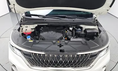 Kia Canival 2023, 49232 км, за 20195.45 USD - фото 6
