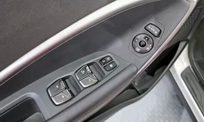 Hyundai Santafe 2016, 146640 км, за 8192.93 USD - фото 14