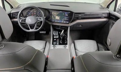 Volkswagen Touareg 2022, 76080 км, за 34090.9 USD - фото 7