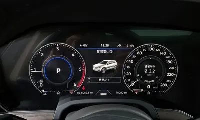Volkswagen Touareg 2022, 76080 км, за 34090.9 USD - фото 8