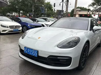 Porsche Panamera · 2024 год