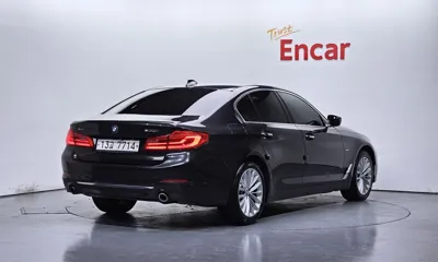BMW 5-Series 2018, 181073 км, за 10505.45 USD
