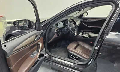 BMW 5-Series 2018, 181073 км, за 10505.45 USD - фото 10
