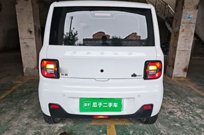 Geely Galaxy Panda 2023, 25900 км, за 6060 USD