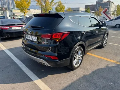 Hyundai Santafe 2016, 247409 км, за 6502.89 USD