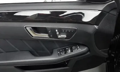 Mercedes-Benz E-Class 2014, 73219 км, за 9130.32 USD - фото 16