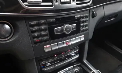 Mercedes-Benz E-Class 2014, 73219 км, за 9130.32 USD - фото 17