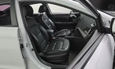 Hyundai Avante 2018, 132297 км, за 5579.62 USD - фото 11