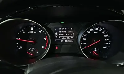 Kia Canival 2015, 161812 км, за 6837.27 USD - фото 8